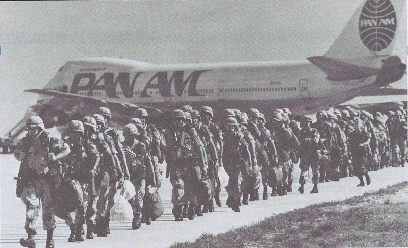 U.S. troops disembarking a Pan Am flight in the Middle East